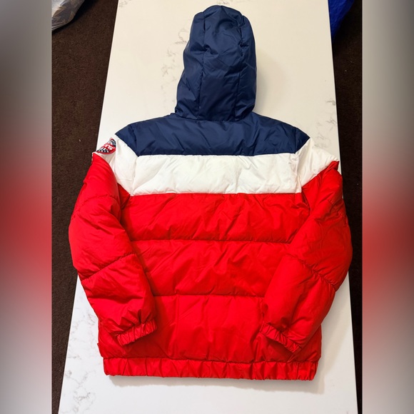 Levi's Tri-Color Puffer Jacket - Picture 6 of 10